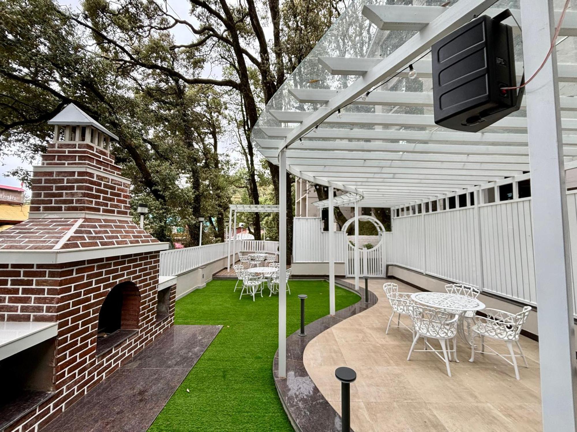 Indraprastha Resort Dalhousie Εξωτερικό φωτογραφία